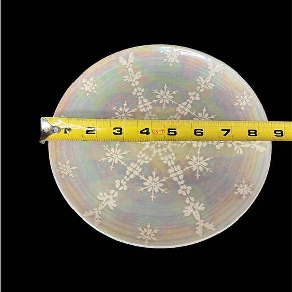 Anthropologie Astrid Iridescent Pearl Snowflake 9” Plate - Picture 4 of 4